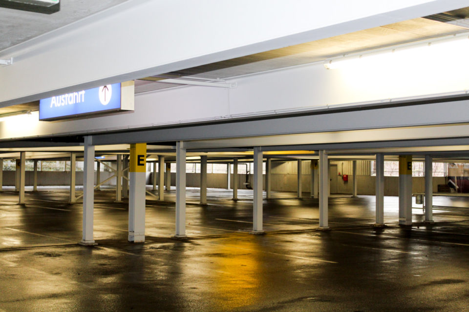Tiefgaragen Parkgaragen Hallen